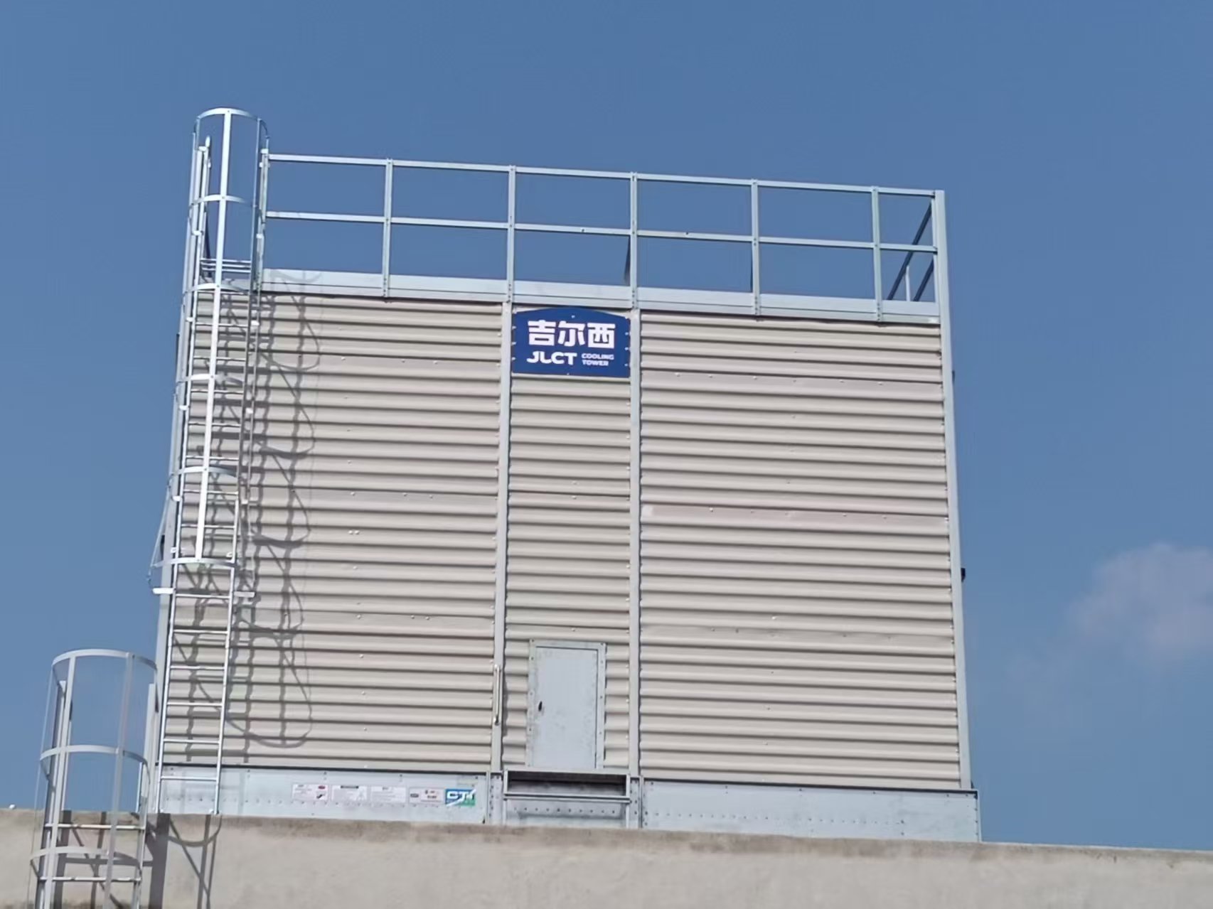 JLCT Cooling Towers: Decoding the ＂Heat Dissipation Code＂ for Semiconductor Manufacturing
